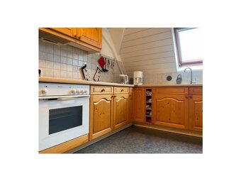 Krásná borovicová kuchyňská linka se spotřebiči,5153 - 3