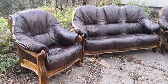 Kožená sedací souprava 3+1+1 s masivním dřevem TOP STAV - 3