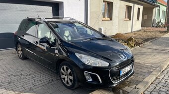 Peugeot 308 SW, 1.6 HDI, 7 míst, top výbava - 3