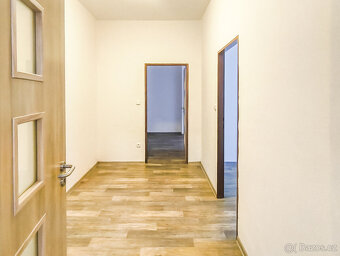 Pronájem bytu 2+1, 77 m2, ul. Janská, Opava - 3