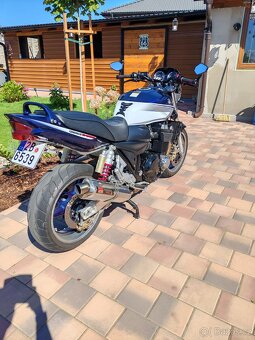 Suzuki GSX 1400 2007 - 3