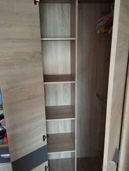 Studentský nábytek - 3