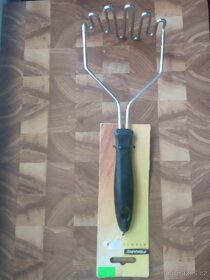 FISCARS - kuchyňské náčiní - 3