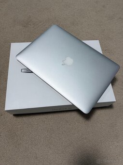 MacBook Air 13” 2015 / i5 / 8GB / 128GB - 3