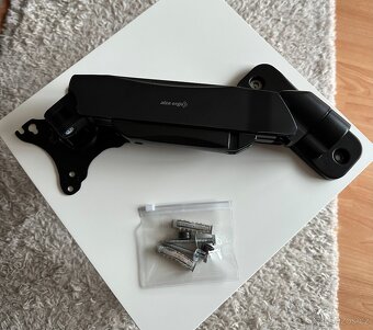 AlzaErgo Arm S40B Wall - 3