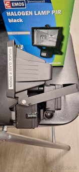 Halogenová lampa EMOS model 0102 - 3