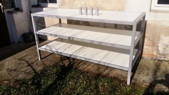 Prodám bytelné ocelové regály vyrobené z jeklu 40x40mm - 3
