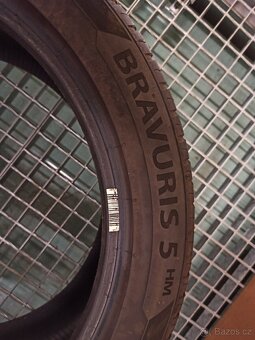 Barum Bravuris 5 235/45/18 98Y - 3