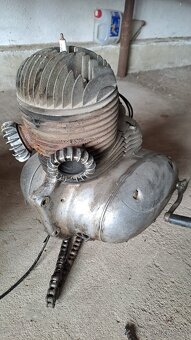 Motor Jawa 250 353 - 3