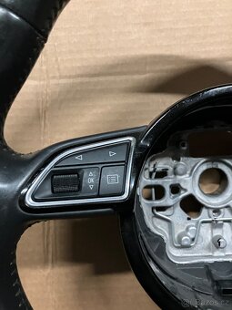 Multifunkční volant audi A6 C7 - 3