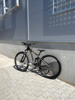 Giant trance 29 - 3