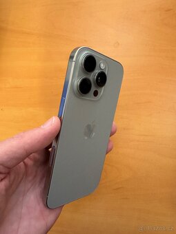 Nový Apple iPhone 16 pro - 3