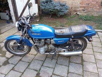 Suzuki GS 500E - 3