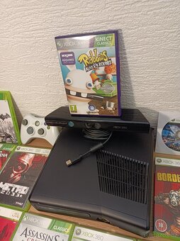 Xbox 360 + 16 her s Kinectem - 3