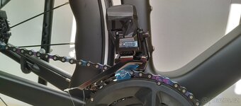 silniční karbonové kolo s elektronickým radením - 3