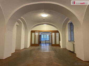 Pronájem obchodního prostoru 81,5m2, Voršilská P-1 - 3