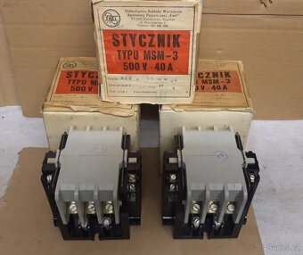 Stykač MSM3 cívka na 220V proud-40A( nepoužité ) - 3