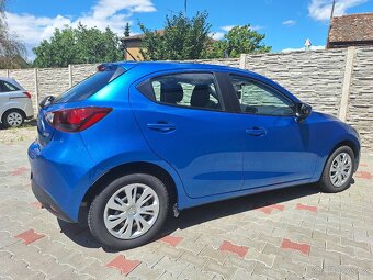 Mazda 2, 1,5 / 77kW, servisováno, malá spotřeba - 3