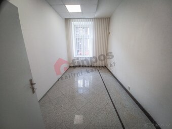 Pronájem obchodního prostoru 92 m² v Kolíně - 3