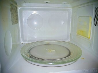 Mikrovlnka Alaska 800 Wattů - 3