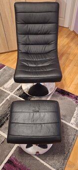 Černé koženkové křeslo s podnožkou - 3