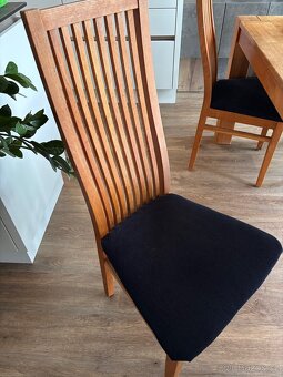 Masivni stul buk + zidle + konf. Stolek - 3