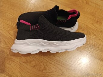 Dívčí tenisky, vel. 35 NOVÉ - 3