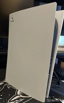 Prodám Sony PlayStation 5 + 3 hry - 3