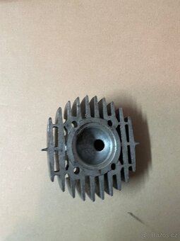 Jawa pionýr hlava - 3