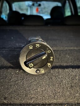 Prodám díly – Škoda Octavia I - 3