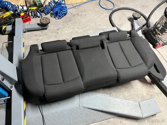 Přední+zadní sedadla AUDI A6 C7 Avant vyhřívané, top stav - 3