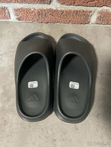 Adidas Yeezy Slide vel.43 - 3