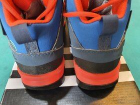 Boty Adidas AX2, velikost EUR 29 - 3