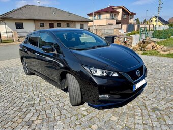 Nissan Leaf 62 kWh, 385 km dojezd, najeto 37600 km - 3