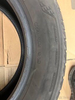 215/60R16 95V - 3