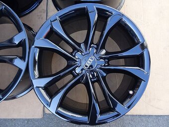 Alu disky originál Audi, 18", 5x112, ET 52 , šířka 9J - 3