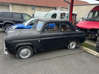 Ford Anglia 101e - 3