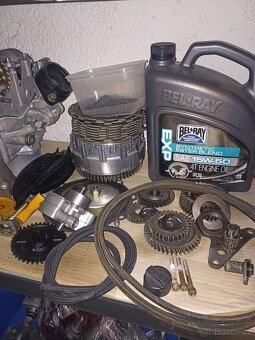 Predám motor Apríla Tuono,Rsv 1000RR - 3