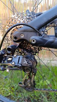 Specialized Epic Comp 29 Black/red/charcoal, vel. L - 3