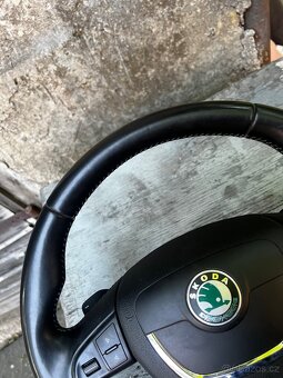 Volant Superb 2 - 3