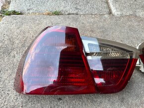 BMW E90 Zadní kompletní světla - 3