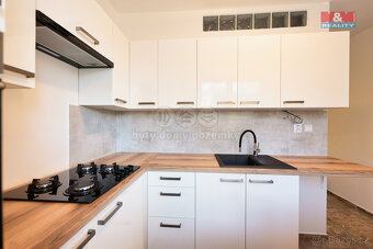 Prodej bytu 3+1, 60 m², Olomouc, ul. tř. Svornosti - 3