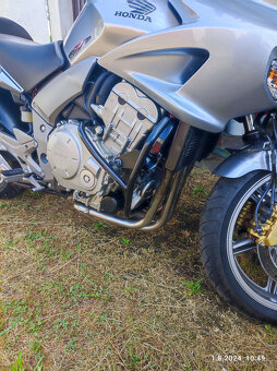 Honda CBF 1000 - 3