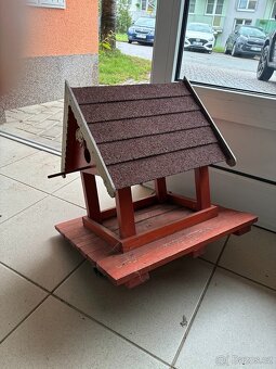 Ručně dělaná ptačí budka - upevnění zábradlí - 3