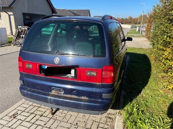 VW SHARAN modrá barva, 2003, nafta 1 896 cm3 85 kW - 3