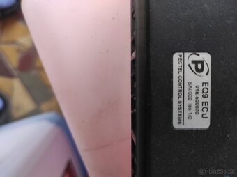 Závodní ECU Pectel - 3