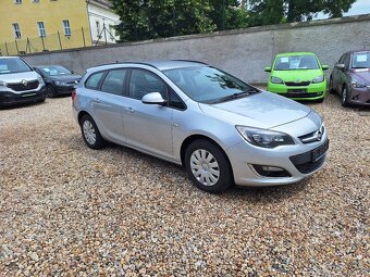 Opel Astra 1.7CDTi 96KW Kombi, Servisní kniha - 3