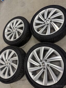 Alu kola Škoda Octavia 4 iv 225/45 r18 5x112 r18 et 48 - 3