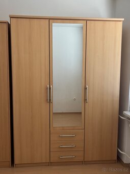 2x Šatní skříň se zrcadlem - 3