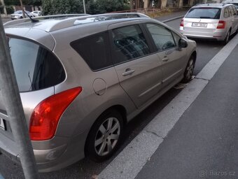 Peugeot 308 - 3